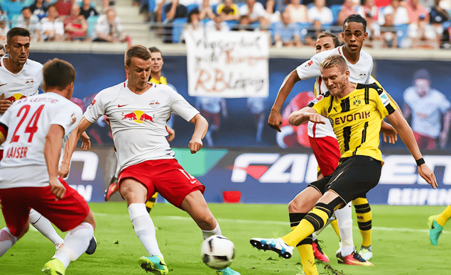 包含转折点！拉齐奥远射贴柱；德国杯赛前攻防权衡；目标明确；阵容厚度经受考验的词条